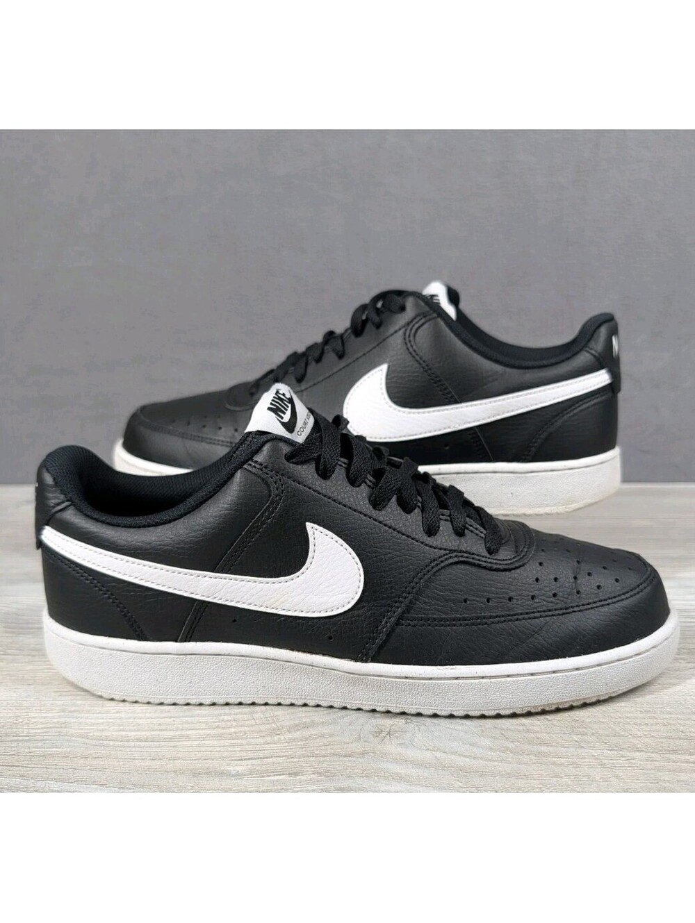 Nike Mens 10.5 Black White Court Vision Low Next Nature Retro Sneaker DH2987 001